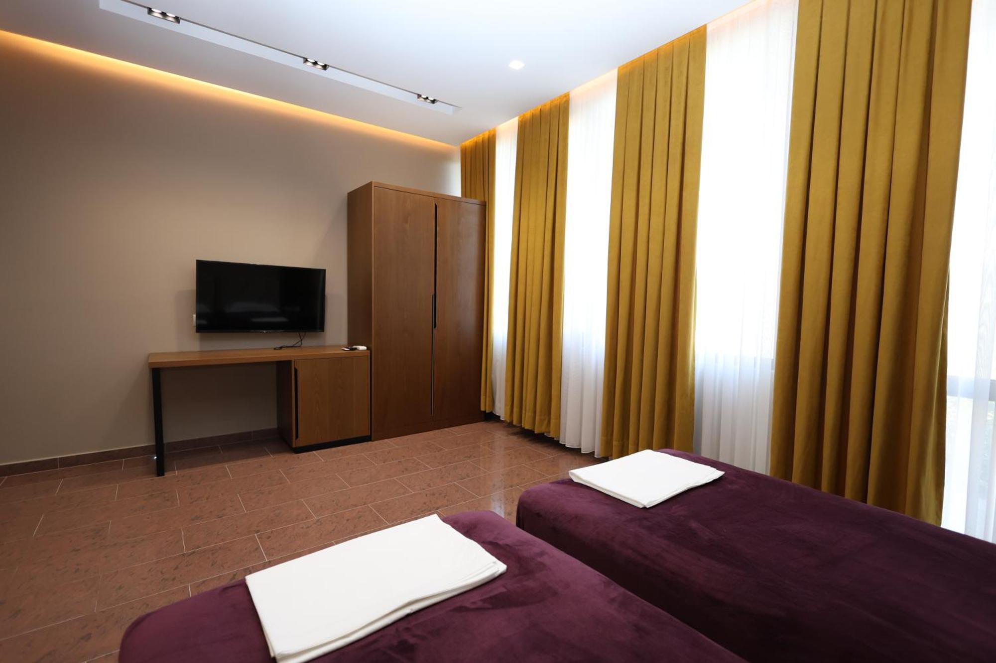 Hotell Rezidenca Arlington *